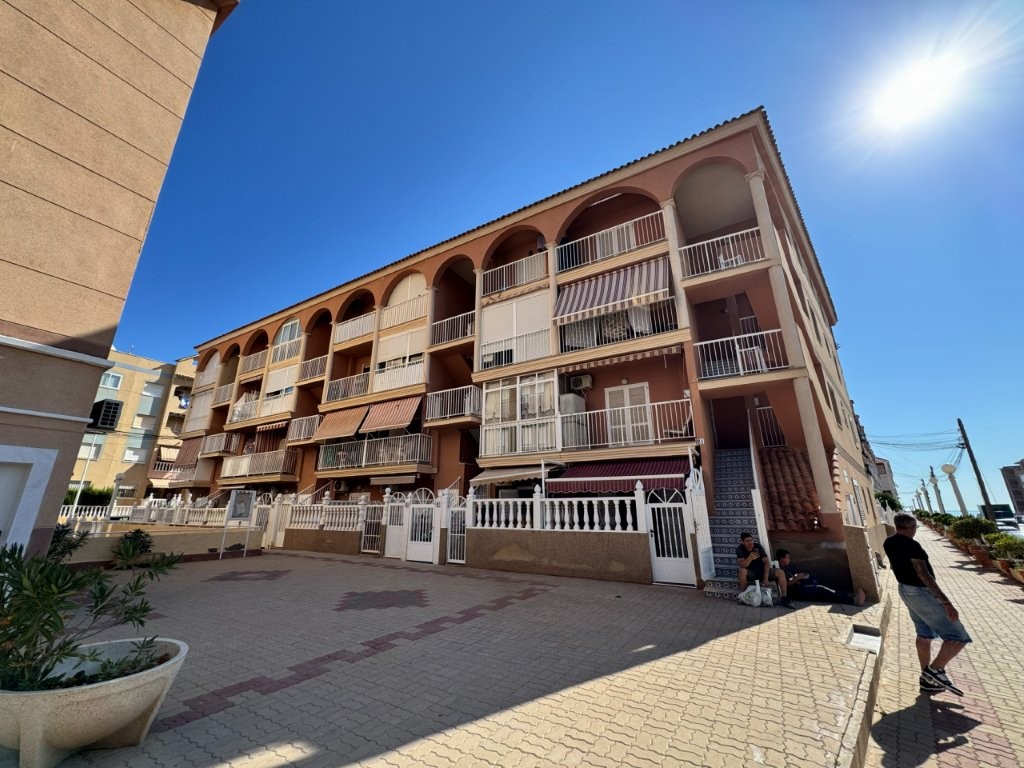 Moderný apartmán v La Mata – Costa Blanca