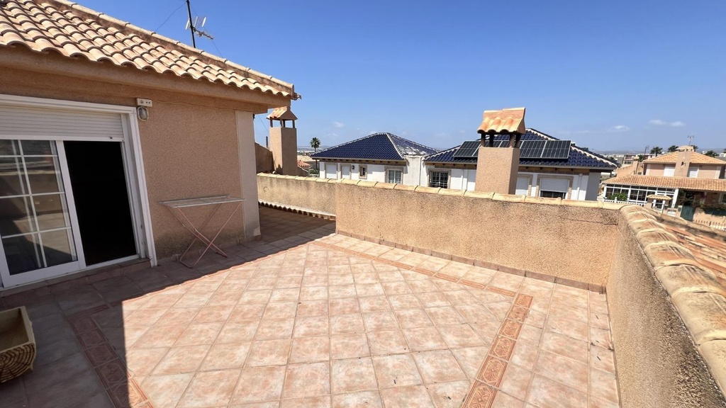 Moderná vila v Torrevieja – Aguas Nuevas