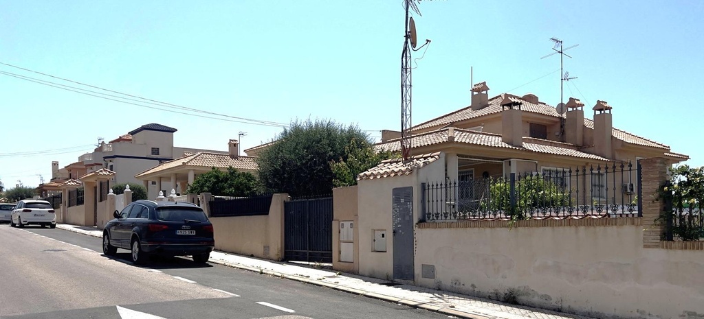 Moderná vila v Torrevieja – Aguas Nuevas