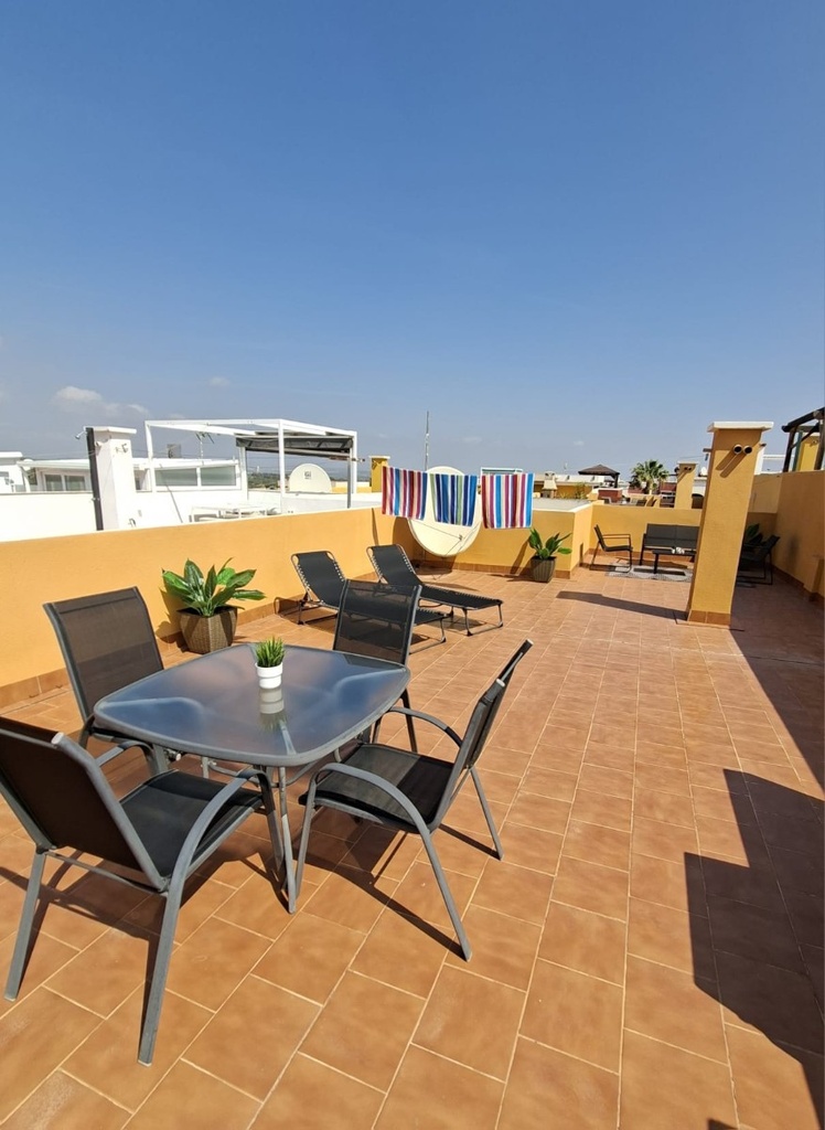 Moderný penthouse v Orihuela – Inland