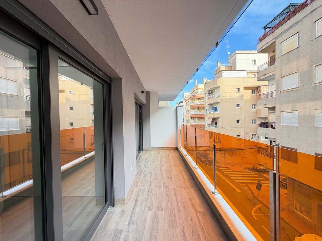 Moderný apartmán v Torrevieja – Estacion De Autobuses