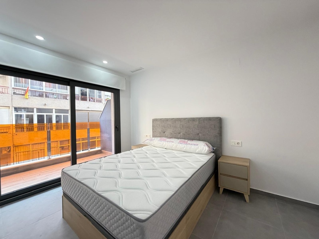 Moderný apartmán v Torrevieja – Estacion De Autobuses