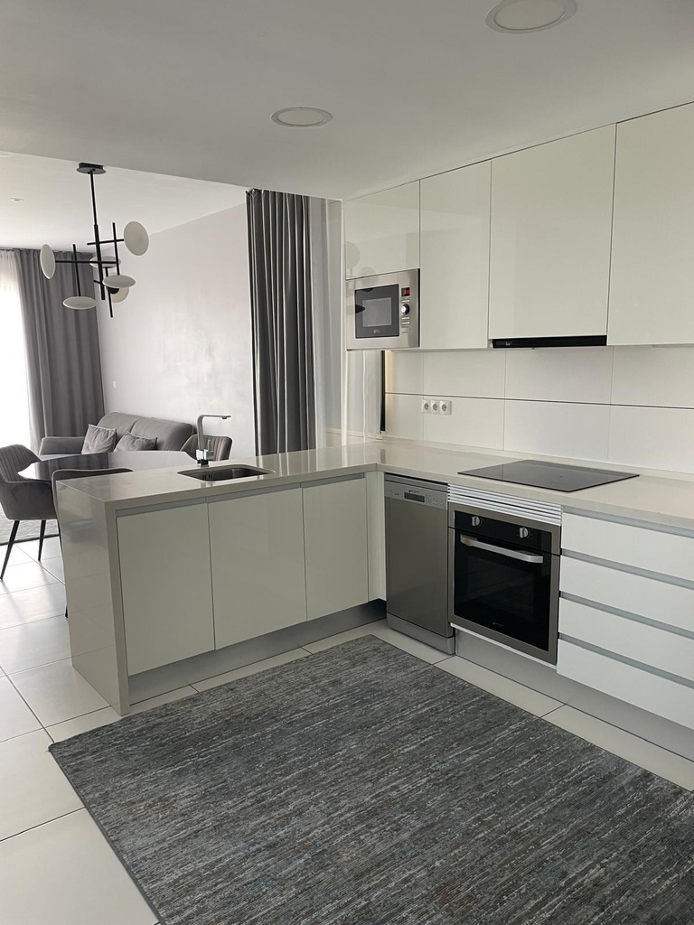 Moderný apartmán v Orihuela Costa – Las Filipinas