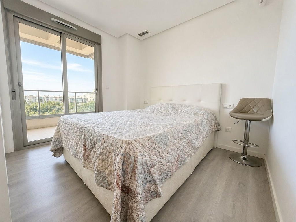 Moderný penthouse v Los Dolses – Inland