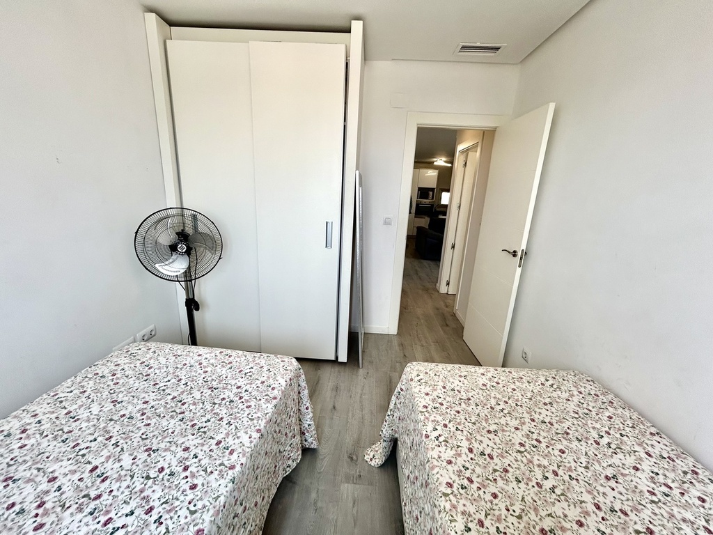 Moderný penthouse v Los Dolses – Inland