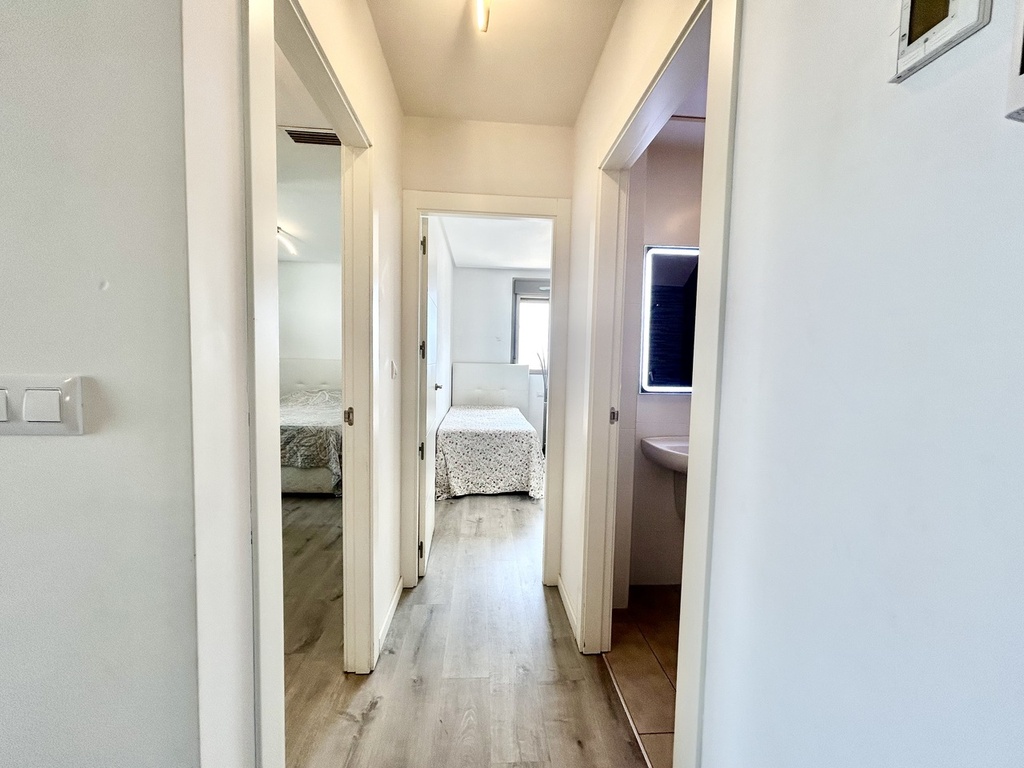 Moderný penthouse v Los Dolses – Inland