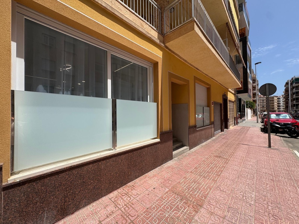 Moderný apartmán v Torrevieja – Estacion De Autobuses