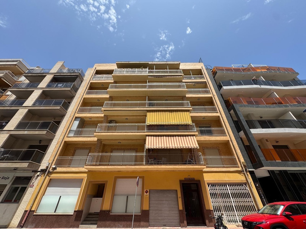 Moderný apartmán v Torrevieja – Estacion De Autobuses