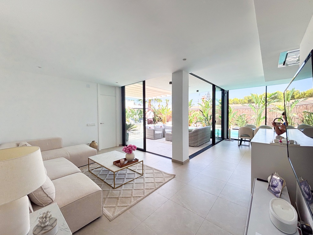 Luxusná vila v Cabo Roig – Costa Blanca