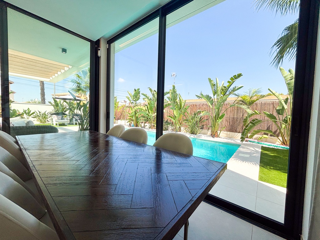 Luxusná vila v Cabo Roig – Costa Blanca