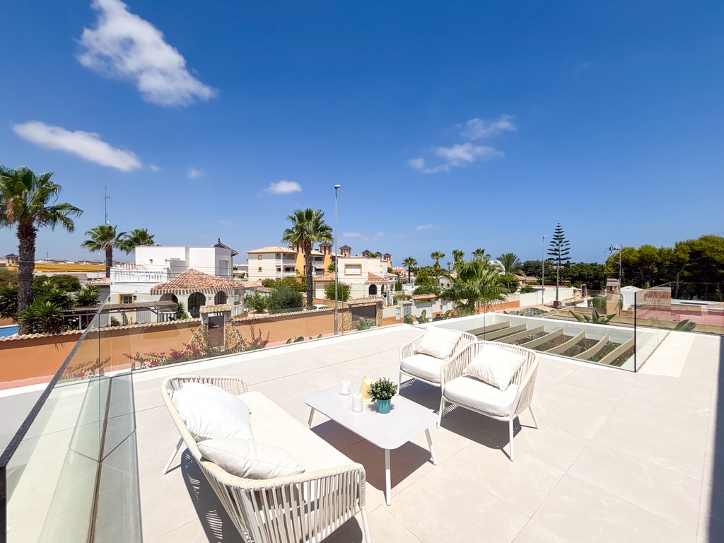 Luxusná vila v Cabo Roig – Costa Blanca