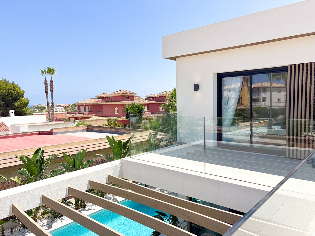 Luxusná vila v Cabo Roig – Costa Blanca