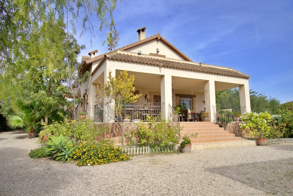 Moderná vila v Elche Pedanías – Valverde