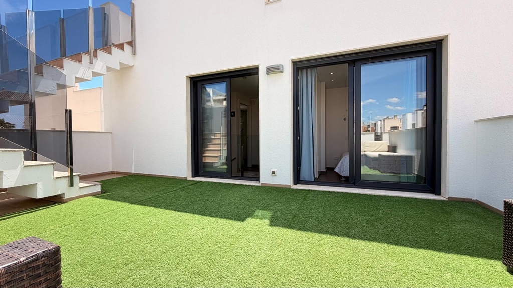 Moderná vila v Torrevieja – Aguas Nuevas