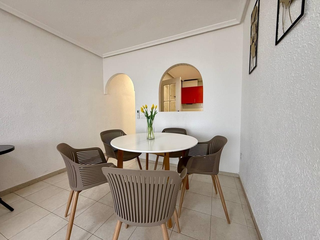 Moderný apartmán v Torrevieja – Acequion
