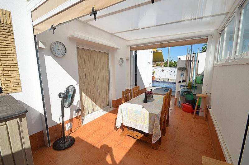 Moderný Semi Detached v Sucina – Inland