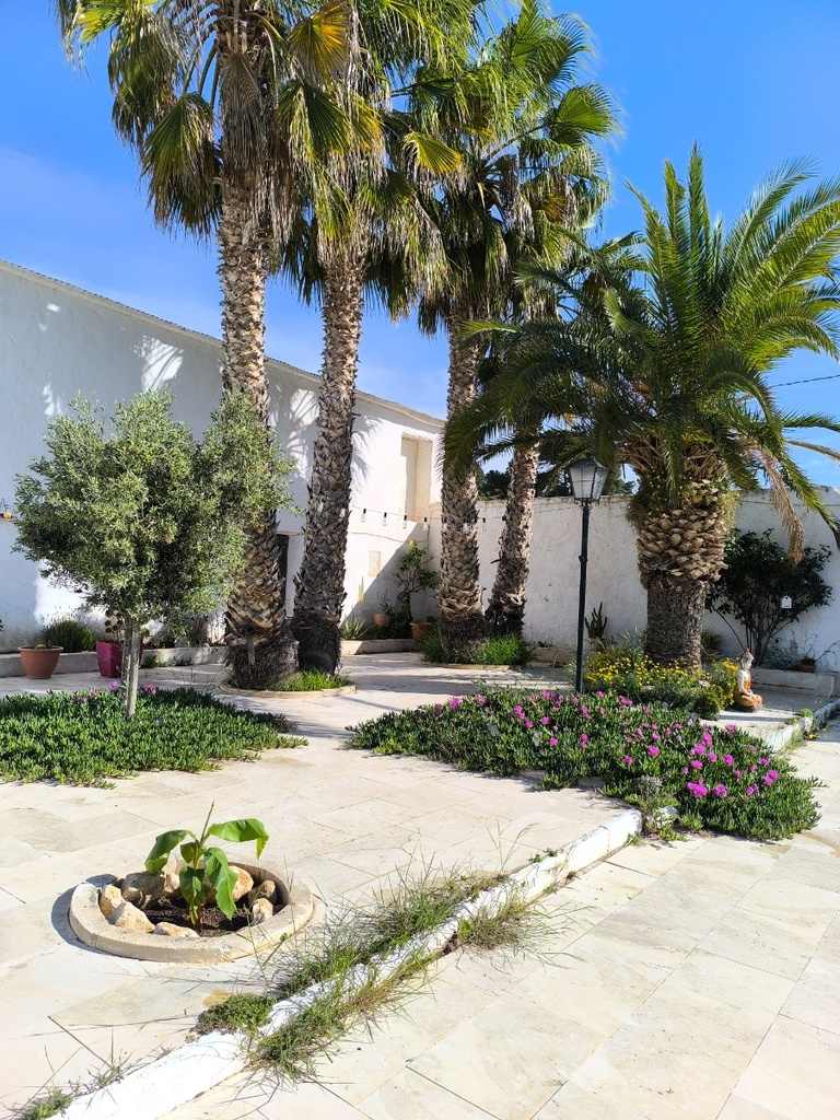 Moderná vila v Torre Del Rico – Inland
