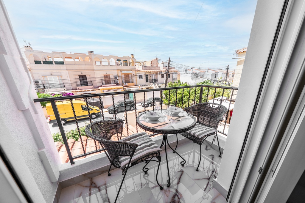 Moderný apartmán v Torrevieja – El Chaparral