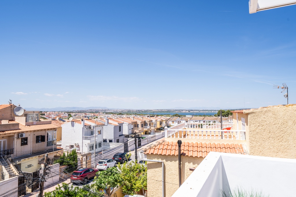 Moderný apartmán v Torrevieja – El Chaparral