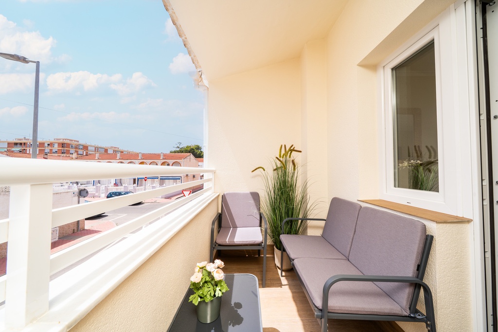 Moderný apartmán v Torrevieja – La Veleta