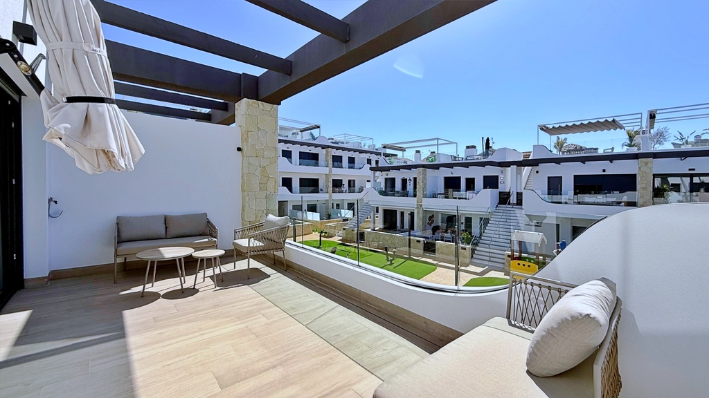 Moderný penthouse v Orihuela Costa – Costa Blanca