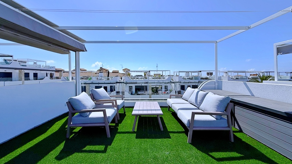 Moderný penthouse v Orihuela Costa – Costa Blanca