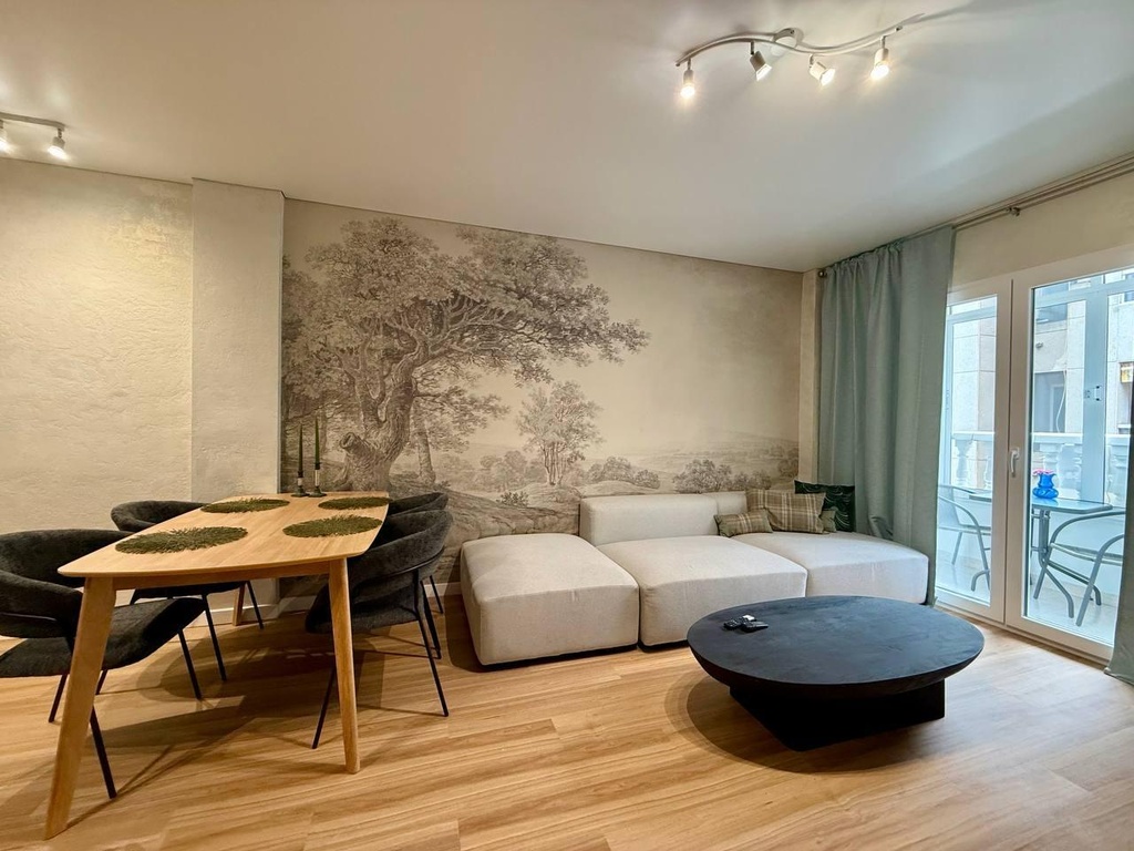 Moderný apartmán v Torrevieja – Habaneras
