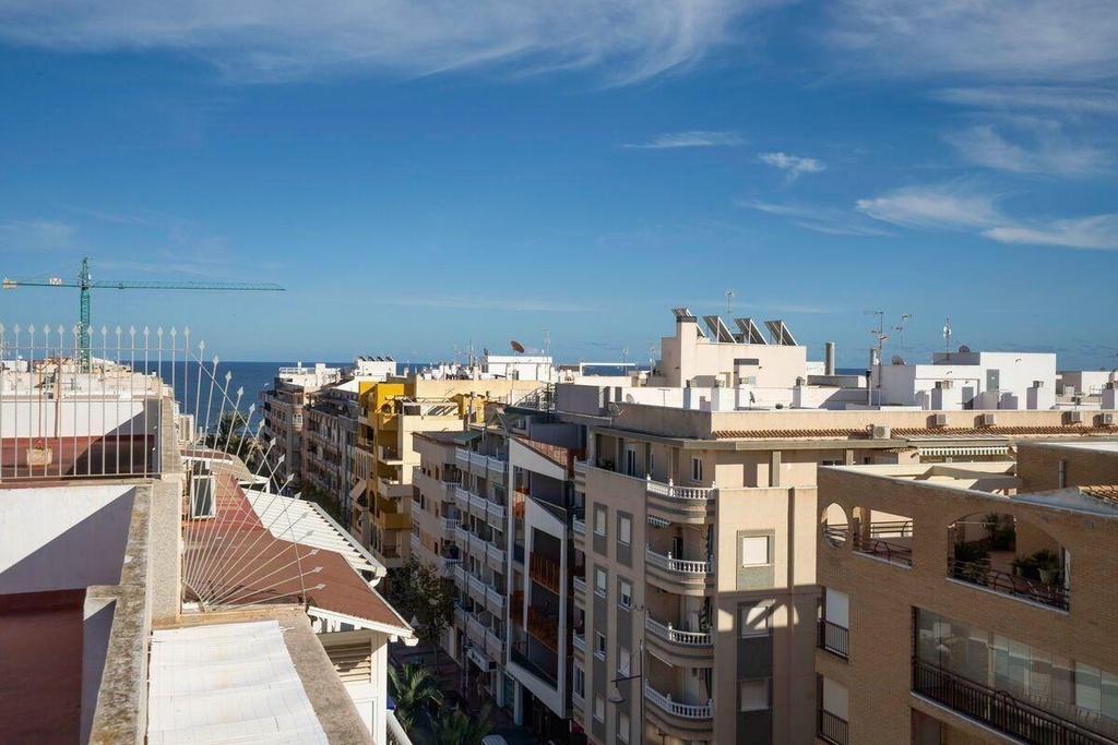 Moderný apartmán v Torrevieja – Habaneras
