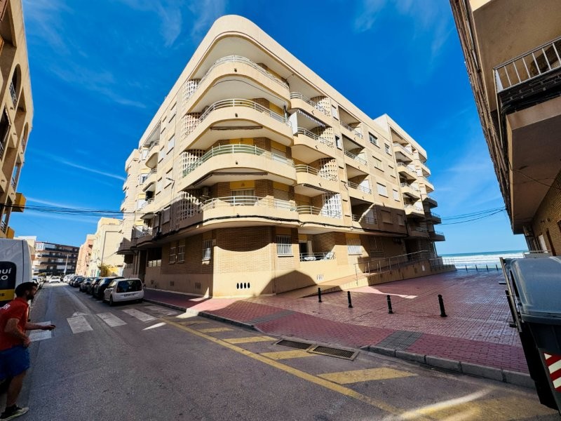 Moderný apartmán v La Mata – Costa Blanca