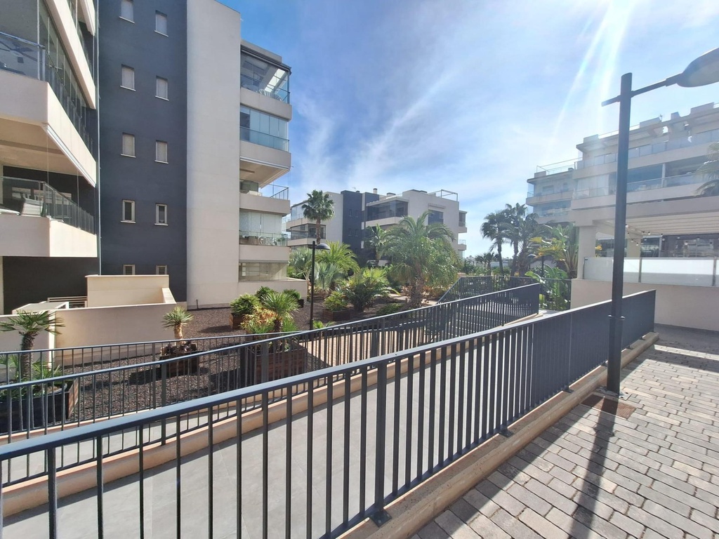 Moderný apartmán v Orihuela Costa – Los Dolses