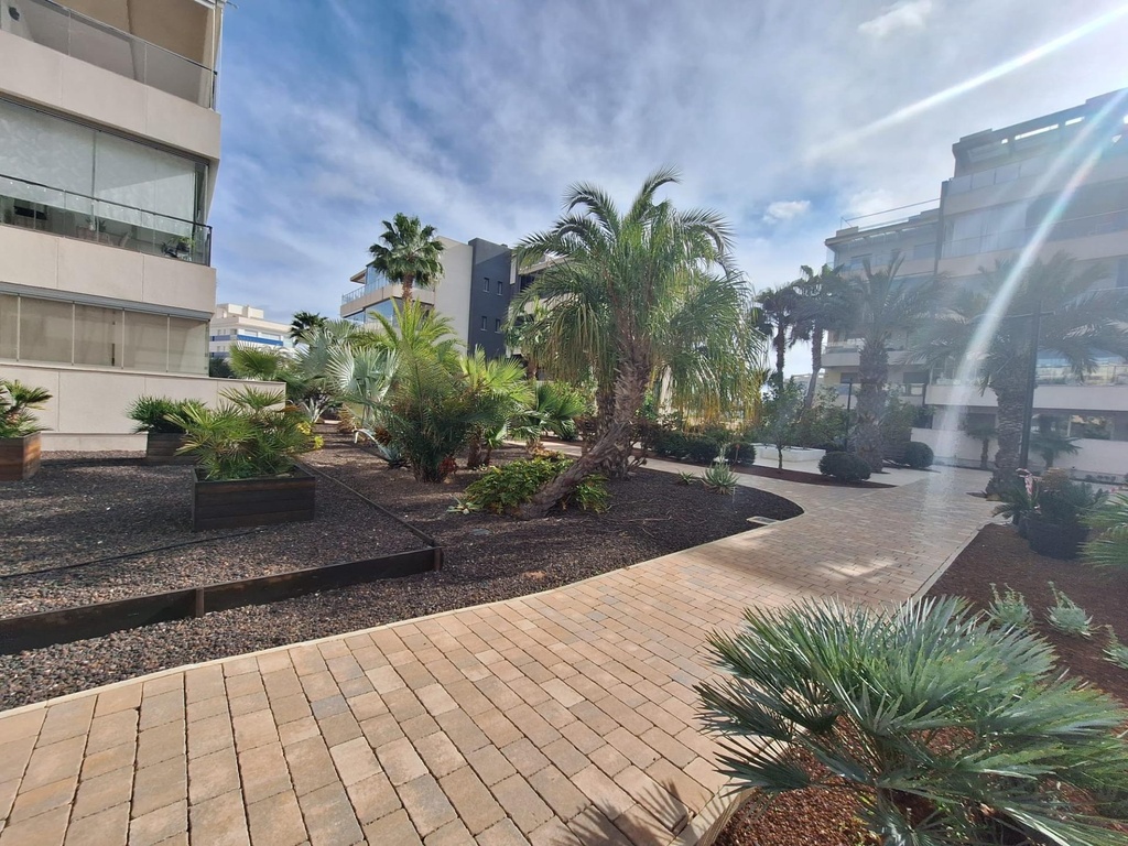 Moderný apartmán v Orihuela Costa – Los Dolses