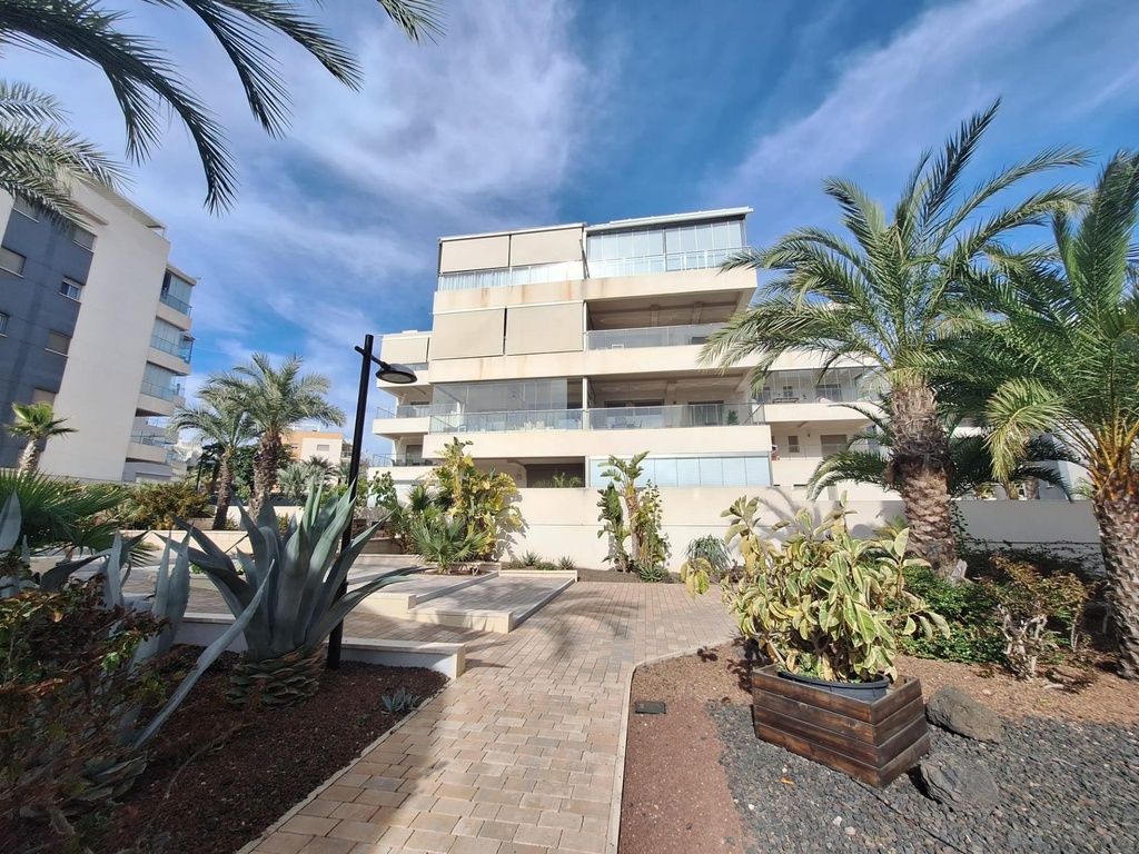Moderný apartmán v Orihuela Costa – Los Dolses