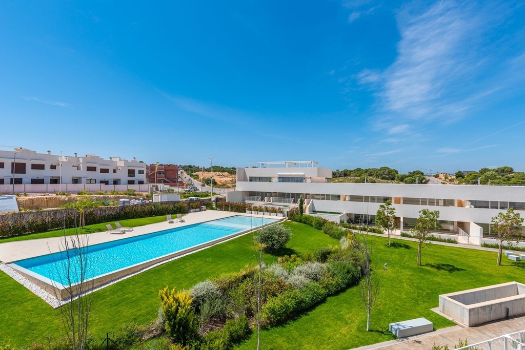 Moderný penthouse v Los Balcones – Costa Blanca