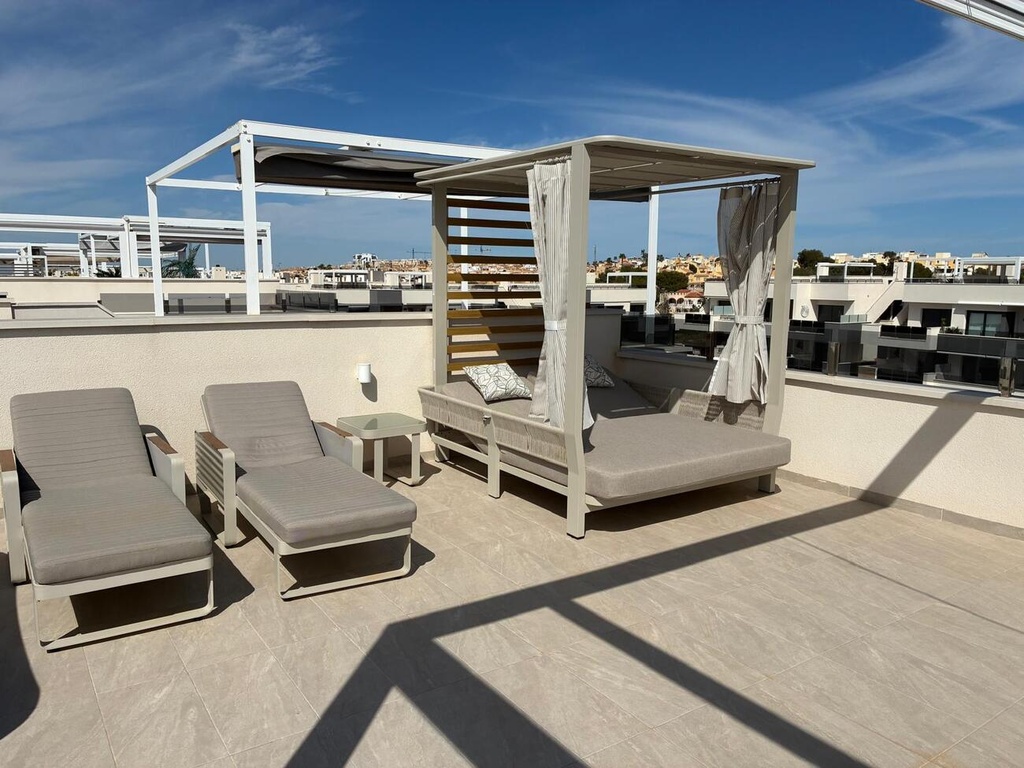 Luxusný penthouse v Los Almendros (Orihuela-Costa) – Costa Blanca
