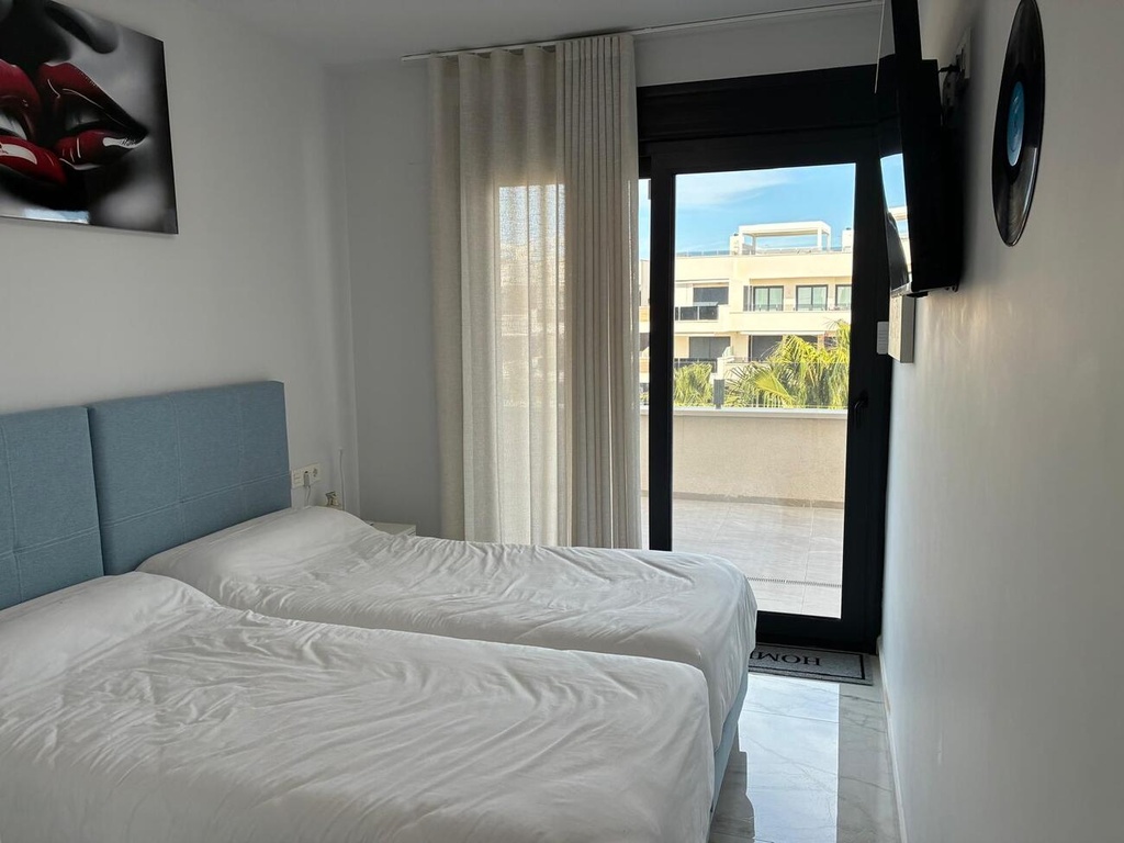 Luxusný penthouse v Los Almendros (Orihuela-Costa) – Costa Blanca