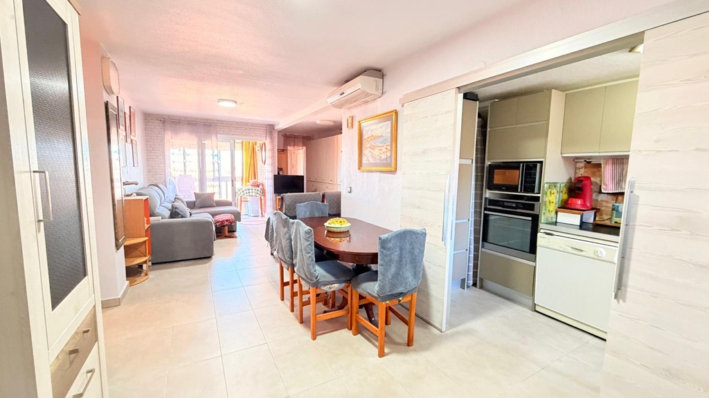 Moderný apartmán v Torrevieja – Playa De Los Naufragos