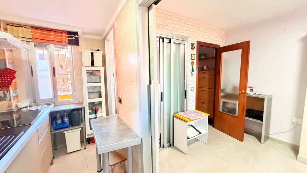 Moderný apartmán v Torrevieja – Playa De Los Naufragos