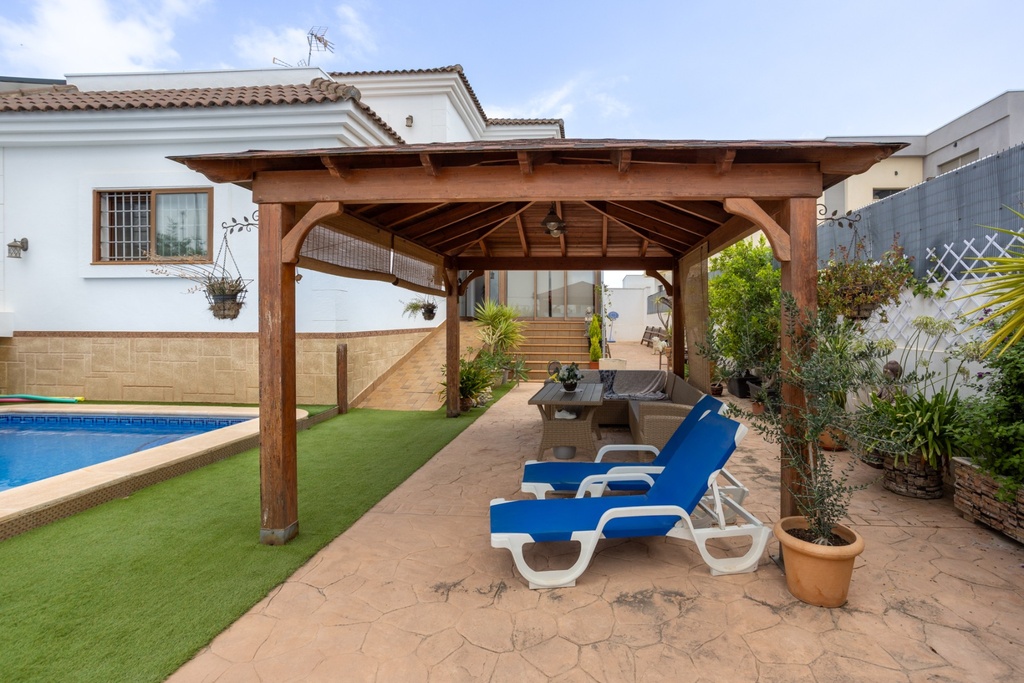 Luxusná vila v Los Montesinos – Costa Blanca