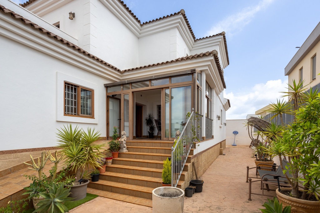 Luxusná vila v Los Montesinos – Costa Blanca