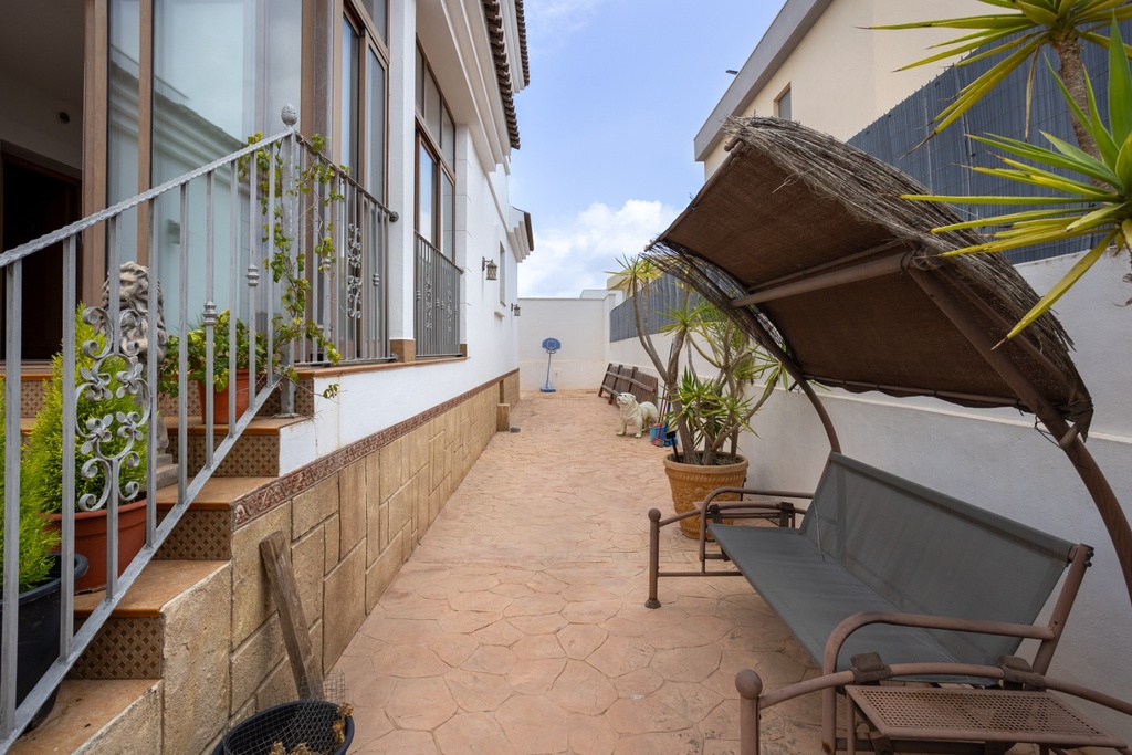 Luxusná vila v Los Montesinos – Costa Blanca