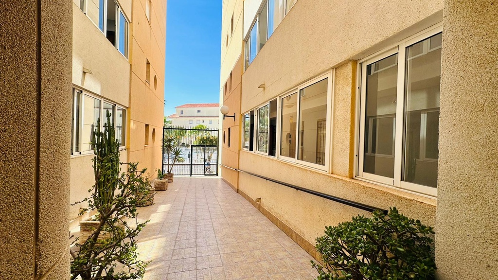 Moderný apartmán v Torrevieja – Costa Blanca