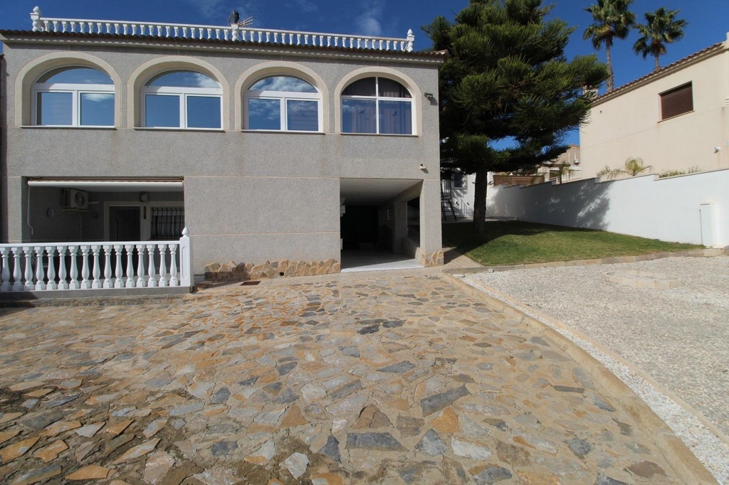 Moderný mestský dom v Torrevieja – Los Balcones - Los Altos Del Edén