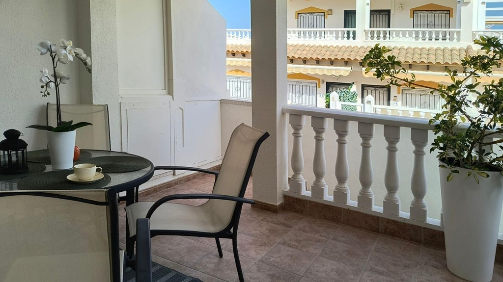 Moderný mestský dom v Orihuela Costa – Los Balcones