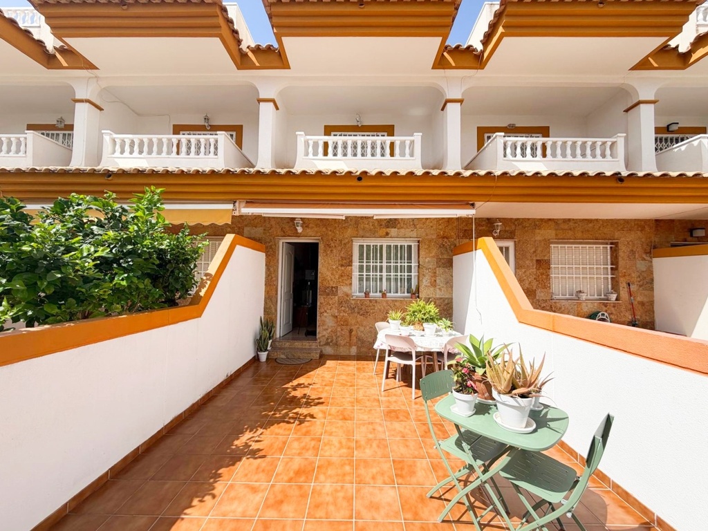 Moderná vila v Los Alcazares – Costa Calida