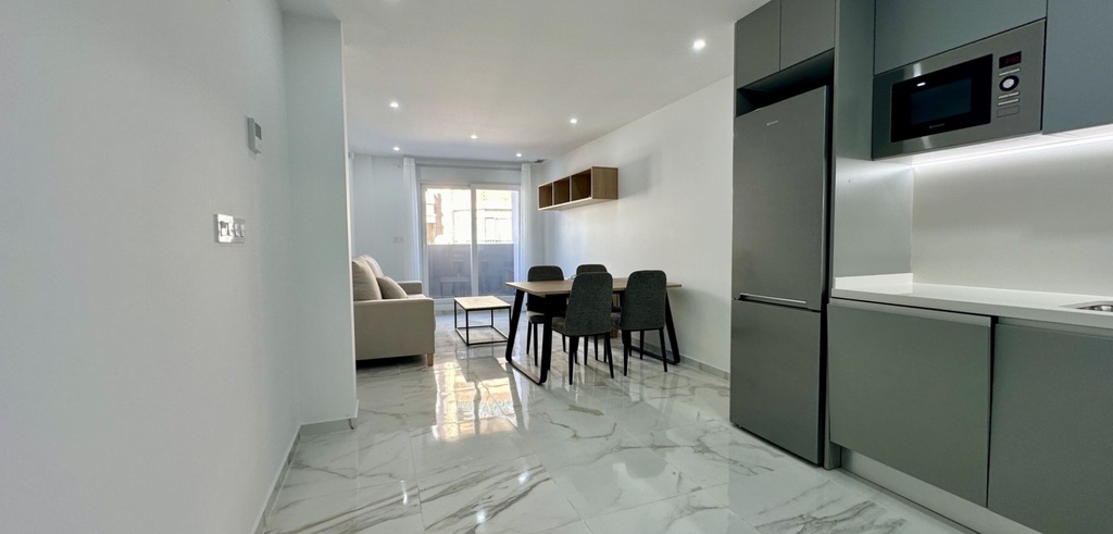 Moderný apartmán v Torrevieja – Costa Blanca