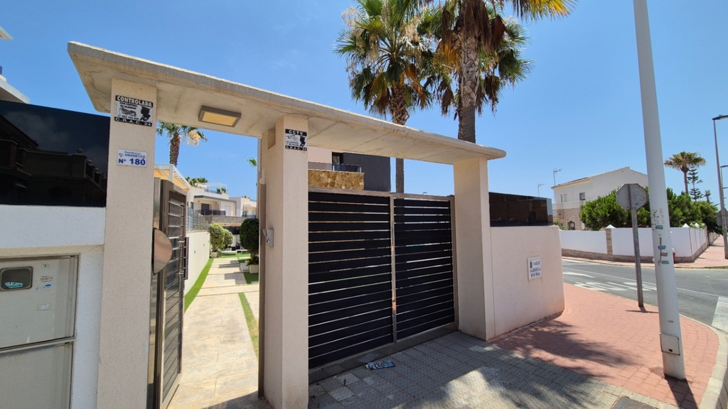Luxusná vila v Torrevieja – Costa Blanca