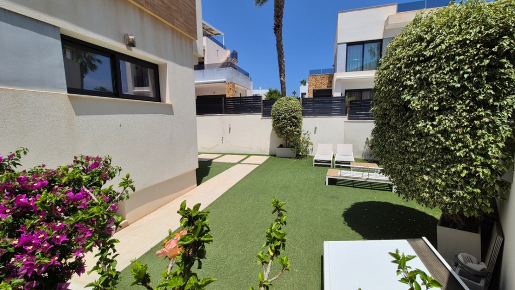 Luxusná vila v Torrevieja – Costa Blanca