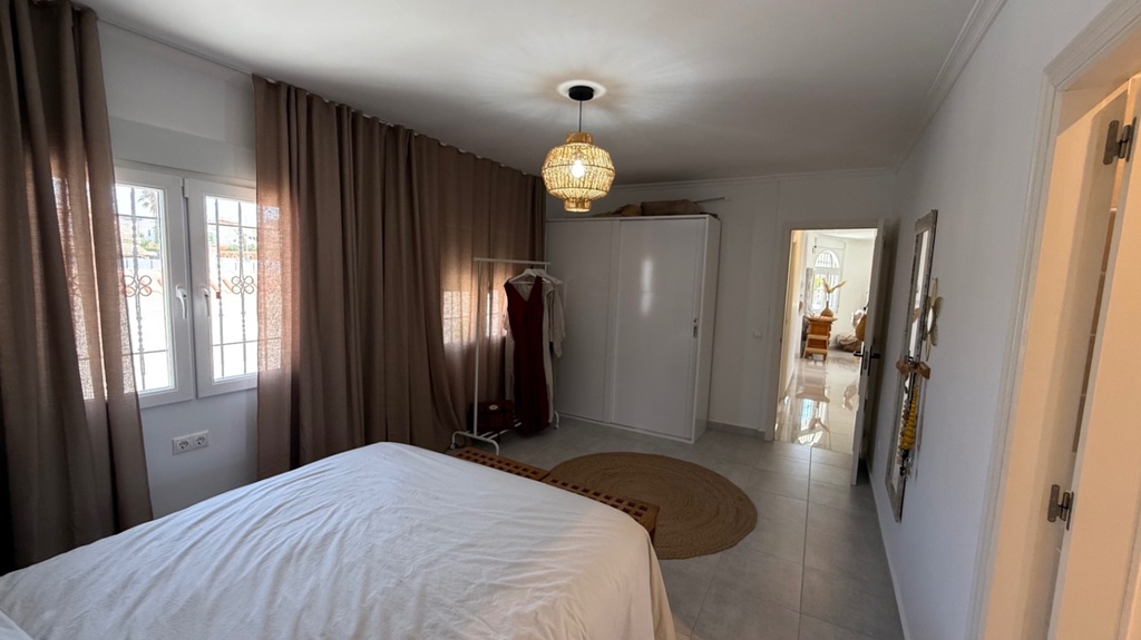 Moderná vila v Torrevieja – Costa Blanca