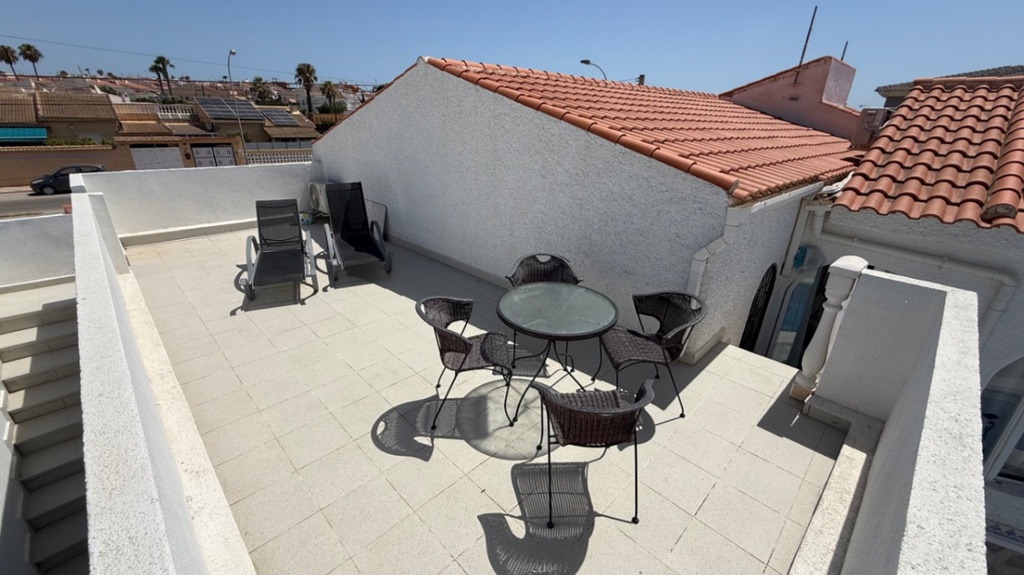 Moderná vila v Torrevieja – Costa Blanca