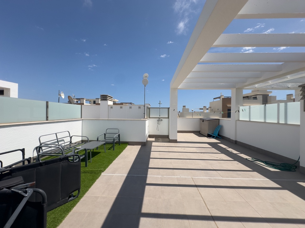 Moderný bungalow v La Zenia – Costa Blanca